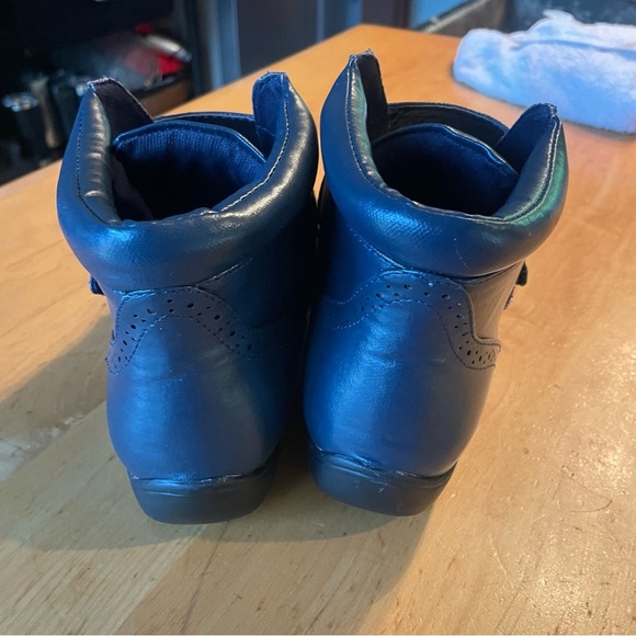 Angel steps new women’s ankle boots (booties)navy size 10M man made materials - Picture 3 of 9